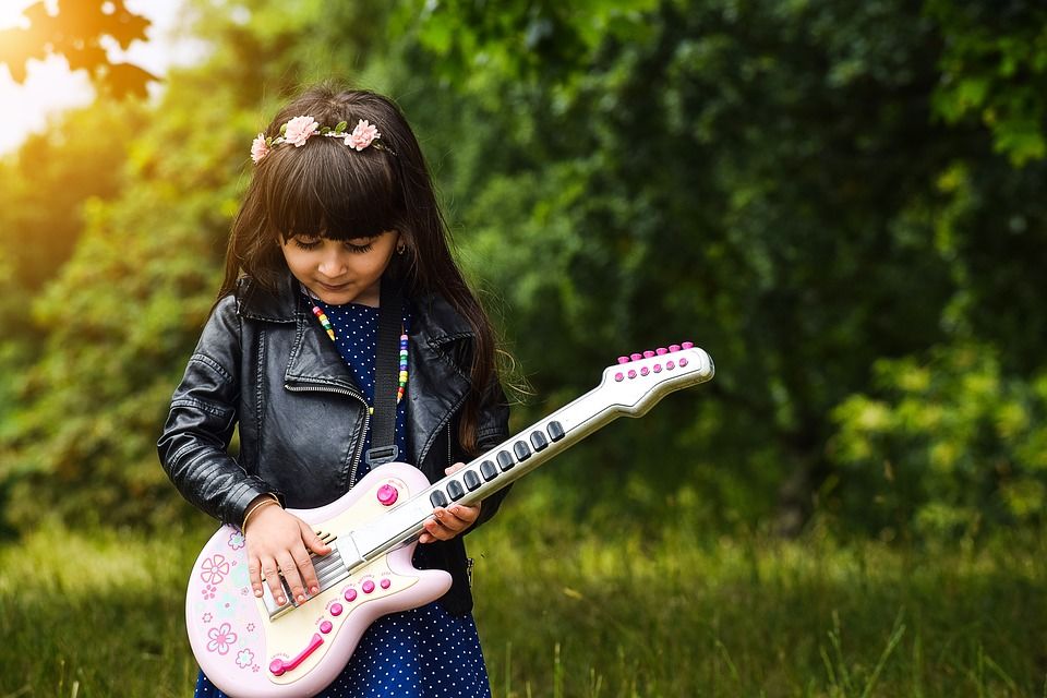 Bermain Musik Bermanfaat Bagi Emosi Anak